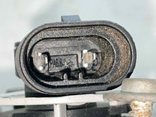 Load image into Gallery viewer, FOG LIGHT Challenger Charger Caravan Sebring 2005 05 2006 06 07 08 09 - NW634088