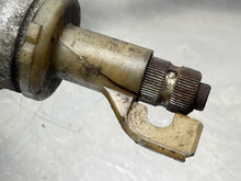 Load image into Gallery viewer, POWER STEERING GEAR Gl320 Gl350 Gl450 Gl550 ML320 ML350 ML450 06-11 - NW635483