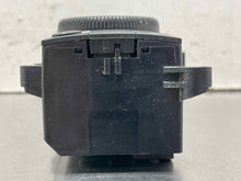 Load image into Gallery viewer, REAR TEMPERATURE CONTROLS Gl320 Gl350 Gl450 Gl550 ML320 06-12 - NW635547