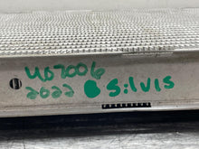 Load image into Gallery viewer, Intercooler SILVERADO 1500 PICKUP 2022 - NW636086