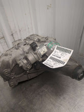Load image into Gallery viewer, Transfer Case SILVERADO 1500 PICKUP 2022 - NW636152