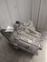 Load image into Gallery viewer, Transfer Case SILVERADO 1500 PICKUP 2022 - NW636152
