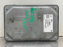 Load image into Gallery viewer, ECU ECM Computer SILVERADO 1500 PICKUP 2022 - NW635997