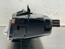 Load image into Gallery viewer, FRONT TEMPERATURE CONTROLS E300 E350 E400 E550 G550 G63 17-20 - NW637499
