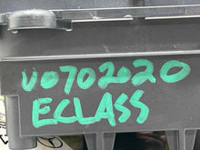 Load image into Gallery viewer, Radio MERCEDES E-CLASS 2020 - NW637415