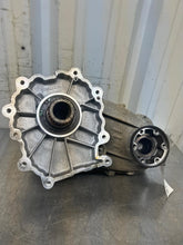 Load image into Gallery viewer, TRANSFER CASE ML320 ML350 ML550 E320 E350 GL450 06 07 08 09 - 12 - NW637437