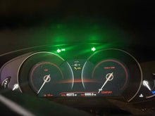 Load image into Gallery viewer, Speedometer Cluster BMW 530I 2018 - NW637313