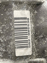 Load image into Gallery viewer, AC A/C AIR CONDITIONING COMPRESSOR C250 C300 C350 C63 SLK250 12-15 - NW638218