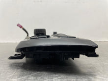 Load image into Gallery viewer, Temperature Controls BMW 330E 2017 - NW638561