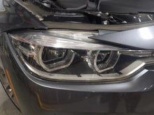 Load image into Gallery viewer, HEADLIGHT LAMP ASSEMBLY 320i 328D 328i 330E 330i 340i 16-19 Right - NW638683