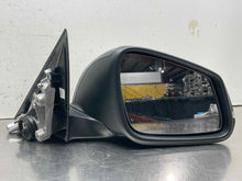 Load image into Gallery viewer, SIDE VIEW DOOR MIRROR 320i 328D 328i 330i 335i Active 3 13-18 Right - NW638529
