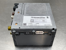 Load image into Gallery viewer, Radio Jaguar XF 2020 - NW639101