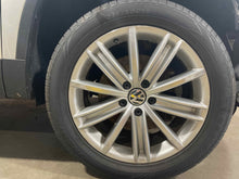 Load image into Gallery viewer, WHEEL RIM Tiguan 2009-2015 18x7 ALLOY - NW638197