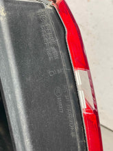 Load image into Gallery viewer, OUTER TAIL LIGHT LAMP E300 E350 E400 E550 E63 10 11 12 13 Right - NW638840