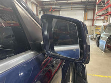 Load image into Gallery viewer, Side View Door Mirror MERCEDES GLS-CLASS 2017 - NW639403