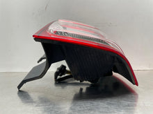 Load image into Gallery viewer, TAIL LIGHT LAMP ASSEMBLY Vitara Vitara XL-7 2006-2011 Right - NW639693
