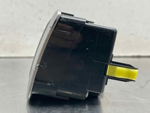 Load image into Gallery viewer, FRONT TEMPERATURE CONTROLS Highlander 14 15 16 17 18 19 - NW639549