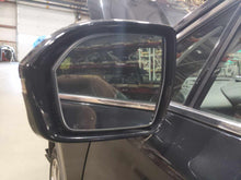 Load image into Gallery viewer, Side View Door Mirror Lincoln MKC 2016 - NW640238