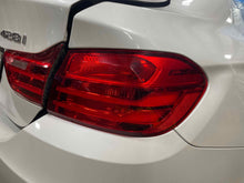 Load image into Gallery viewer, OUTER TAIL LIGHT LAMP BMW 428i 435i 14 15 16 17 Right - NW640063