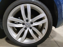 Load image into Gallery viewer, Wheel Rim Volkswagen Golf 2017 - NW640206