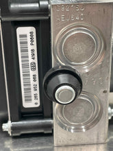 Load image into Gallery viewer, ABS ANTI-LOCK BRAKE PUMP Land Rover LR4 2014 14 - NW640080