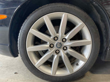 Load image into Gallery viewer, Wheel Rim Jaguar XK8 2006 - NW641015