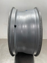 Load image into Gallery viewer, Wheel Rim Jaguar XK8 2006 - NW641015