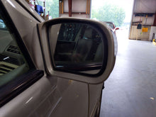 Load image into Gallery viewer, SIDE VIEW MIRROR Mercedes E320 E430 E55 2000 00 2001 01 2002 02 2003 03 Right - NW641075