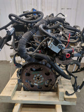 Load image into Gallery viewer, Engine Motor GMC Acadia 2017 - NW641079