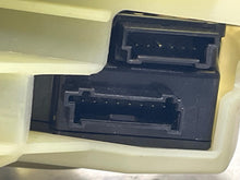 Load image into Gallery viewer, Floor Shifter MERCEDES E-CLASS 2007 - NW512439