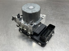 Load image into Gallery viewer, ABS Pump VOLVO S60 2020 - NW641829