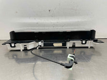 Load image into Gallery viewer, Speedometer Cluster Ford Taurus 2007 - NW642028