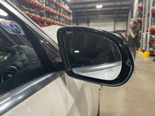 Load image into Gallery viewer, SIDE VIEW DOOR MIRROR E300 E350 E400 E550 17 18 19 20 Right - NW642169