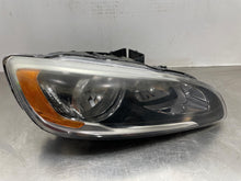 Load image into Gallery viewer, HEADLIGHT LAMP ASSEMBLY Volvo S60 V60 14 15 16 17 18 Right - NW642459