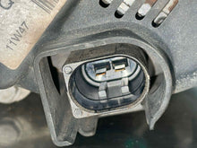 Load image into Gallery viewer, Alternator MERCEDES CLS-CLASS 2012 - NW643195