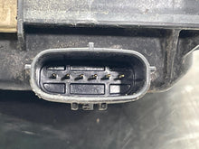 Load image into Gallery viewer, Throttle Body Toyota Camry 2018 - NW643528