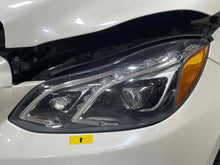 Load image into Gallery viewer, HEADLIGHT LAMP ASSEMBLY E250 Van E250D E300 E350 E400 E550 E63 14-16 Left - NW643693