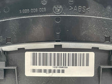 Load image into Gallery viewer, SPEEDOMETER CLUSTER BMW 330i 2001 01 02 03 04 05 06 - NW643974
