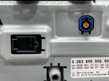 Load image into Gallery viewer, Info-Gps Screen Mercedes-Benz SL600 2014 - NW644269