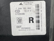Load image into Gallery viewer, HEADLIGHT LAMP ASSEMBLY Deville DHS DTS 2004 04 2005 05 Right - NW644589