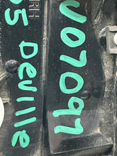Load image into Gallery viewer, TAIL LIGHT LAMP ASSEMBLY Deville DHS DTS 00 01 02 03 04 05 Right - NW644642