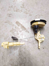 Load image into Gallery viewer, Fuel Pump BMW 325i 330i 320i 2001 01 2002 02 03 04 05 06 Left - NW79341