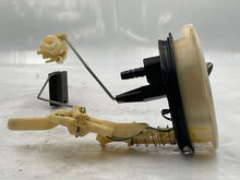 Load image into Gallery viewer, Fuel Pump BMW 325i 330i 320i 2001 01 2002 02 03 04 05 06 Left - NW79341