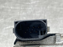 Load image into Gallery viewer, THROTTLE BODY Mercedes R350 R500 E350 C250 ML350 S400 2006 06 07 08 09 10 11 - NW645027