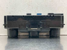Load image into Gallery viewer, Temperature Controls Ford Escape 2008 - NW646059