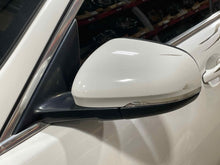 Load image into Gallery viewer, SIDE VIEW DOOR MIRROR Jaguar XF XFR 10 11 12 13 14 15 Left - NW646022