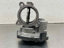Load image into Gallery viewer, THROTTLE BODY BMW 328D 328i X3 X5 14 15 16 17 18 - NW646775