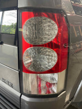 Load image into Gallery viewer, TAIL LIGHT LAMP ASSEMBLY Land Rover LR4 10 11 12 Right - NW647488