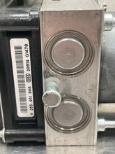 Load image into Gallery viewer, ABS Pump 2013 - NW647149