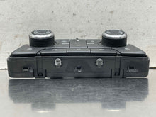 Load image into Gallery viewer, Temperature Controls Buick Verano 2016 - NW647881